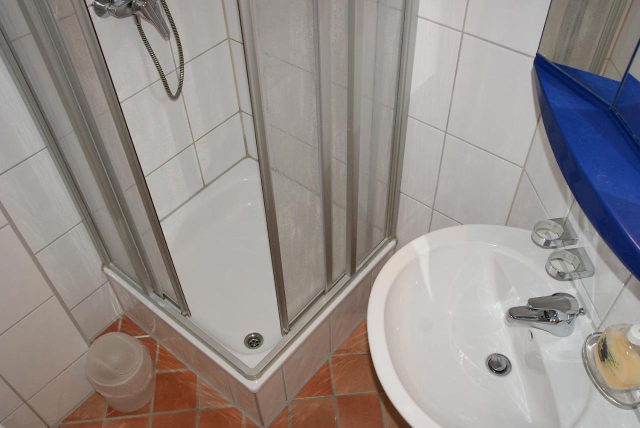 Appartement 6 Im Fischerhaus Mit Terrasse Sellin  Eksteriør bilde